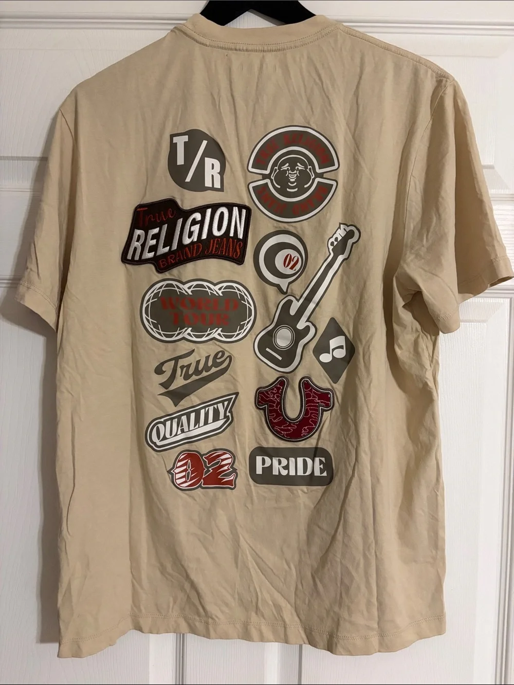 True Religion Fog Embroidered Patch Graphic T-Shirt - Size Large
